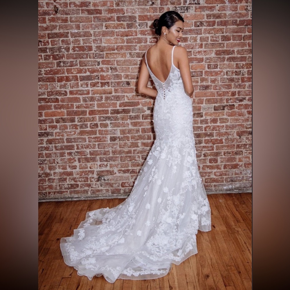 Oleg Cassini Ballerina Bodice Wedding Dress